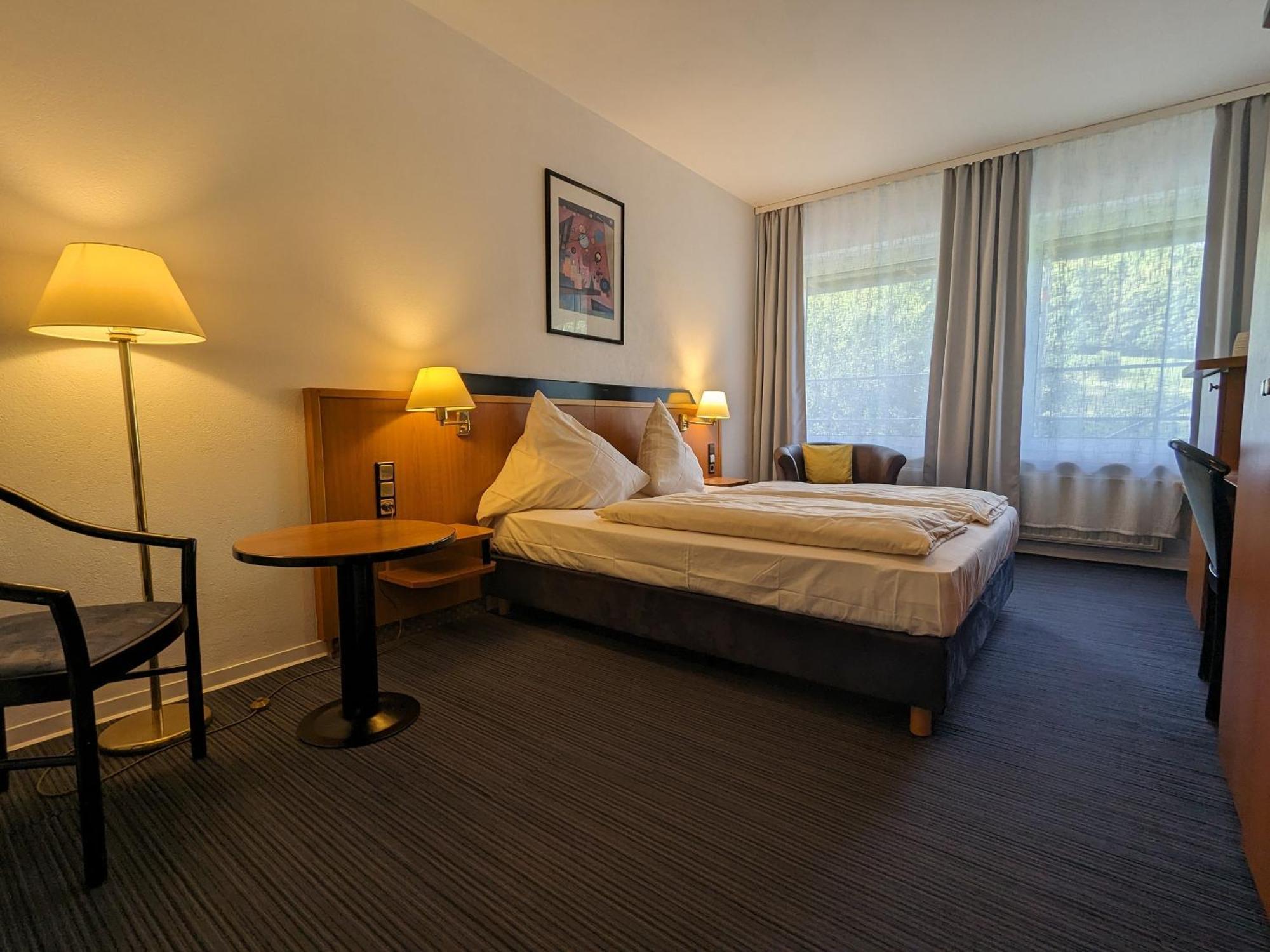 เยนุสกาสท์โฮฟ ฟุลดาเควลเลอ แอนด์ แบรค์โฮฟ วัสเซอร์คุพเพอ Hotel เกอร์สเฟลด์ ห้อง รูปภาพ