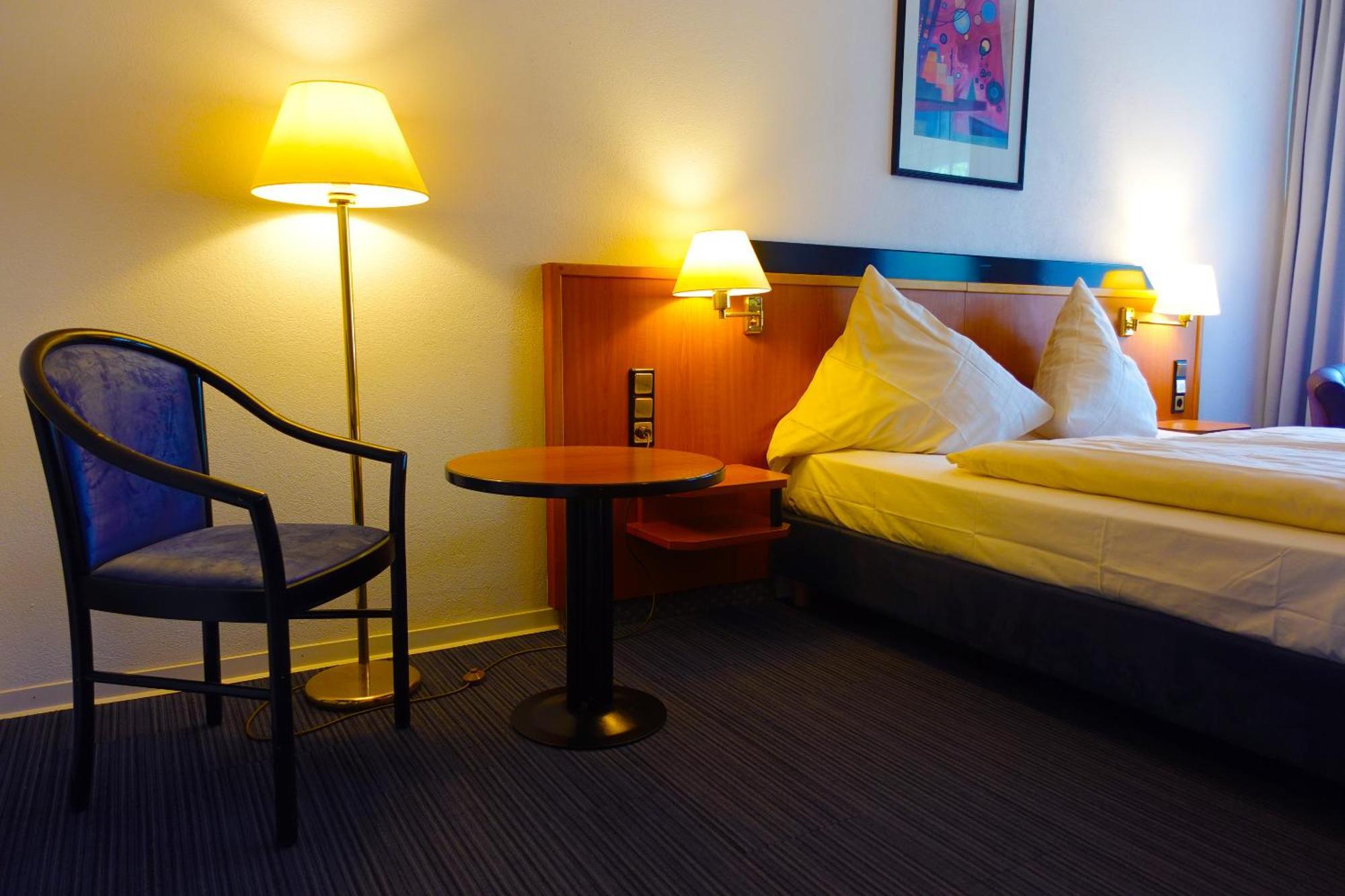 เยนุสกาสท์โฮฟ ฟุลดาเควลเลอ แอนด์ แบรค์โฮฟ วัสเซอร์คุพเพอ Hotel เกอร์สเฟลด์ ภายนอก รูปภาพ