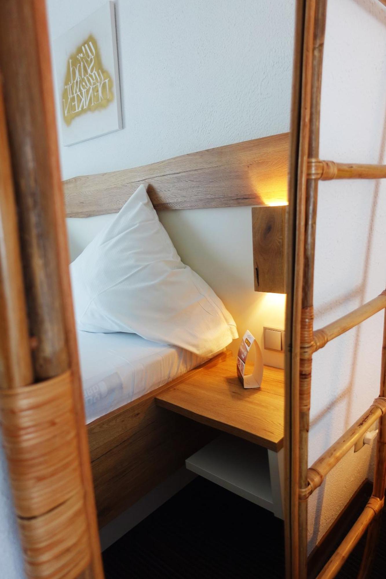 เยนุสกาสท์โฮฟ ฟุลดาเควลเลอ แอนด์ แบรค์โฮฟ วัสเซอร์คุพเพอ Hotel เกอร์สเฟลด์ ห้อง รูปภาพ