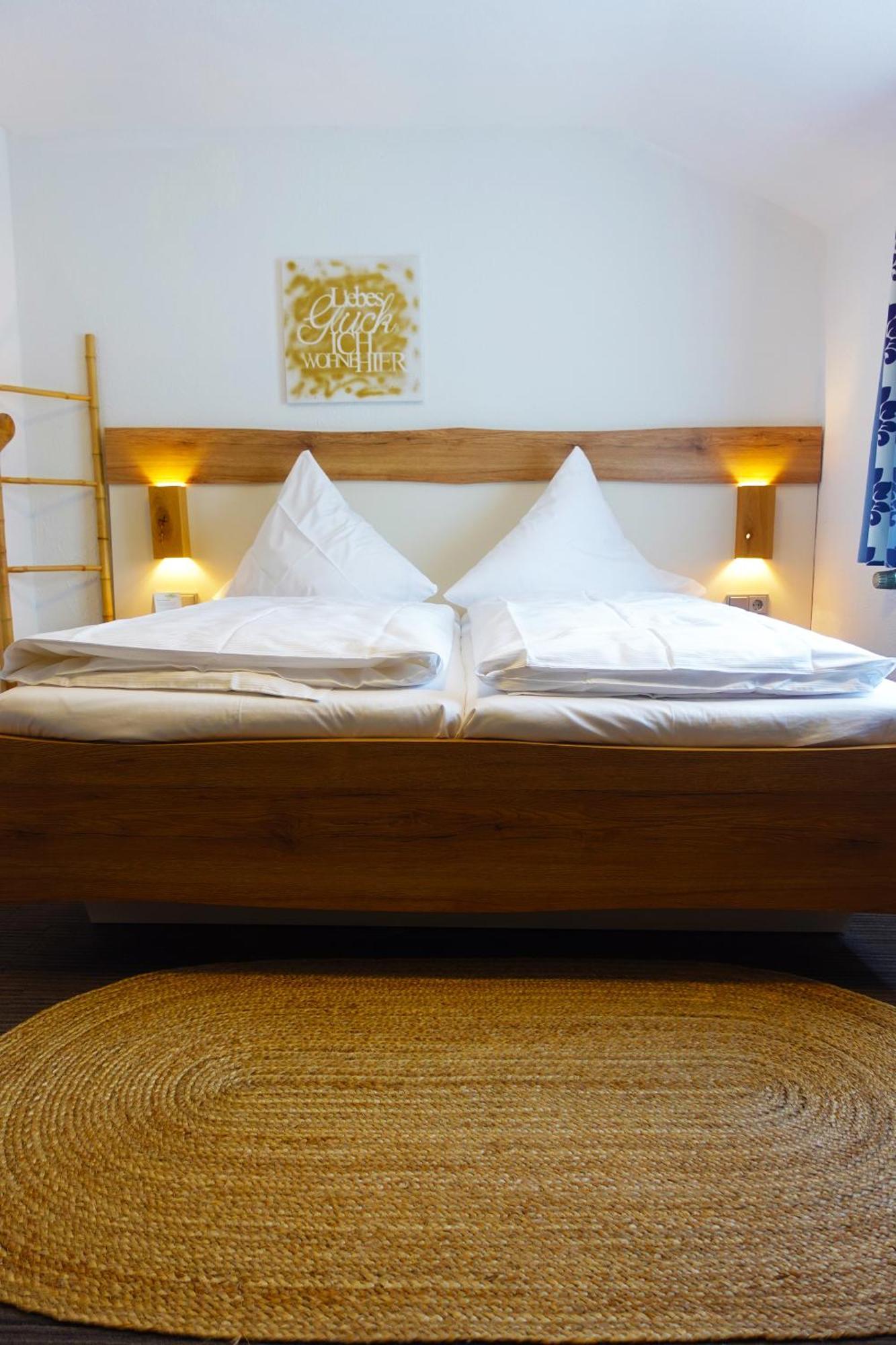 เยนุสกาสท์โฮฟ ฟุลดาเควลเลอ แอนด์ แบรค์โฮฟ วัสเซอร์คุพเพอ Hotel เกอร์สเฟลด์ ภายนอก รูปภาพ